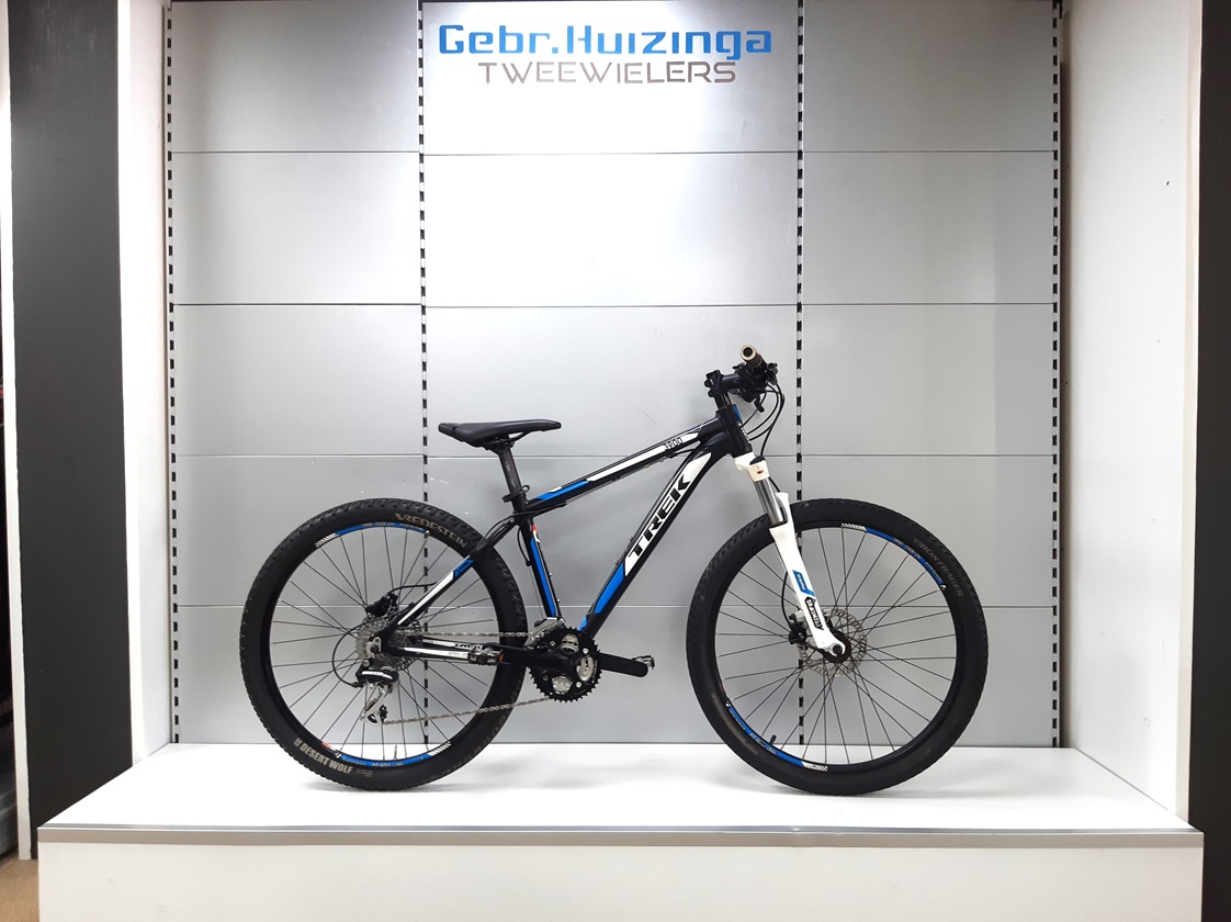 Trek 3900